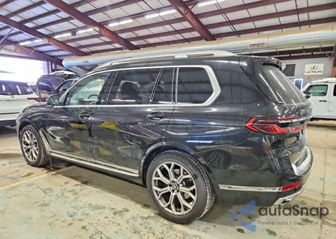 2023 BMW X7 xDrive40I z USA, uszkodzony, nr VIN 5UX23EM00P9S06012